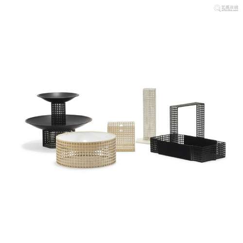 Cinque accessori da tavola, edizione Bieffeplast - Table set...