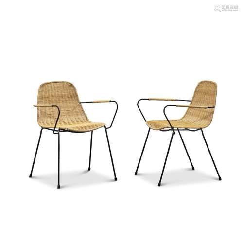 DUE SEDIE CON BRACCIOLI - Two 'Basket' dining chairs