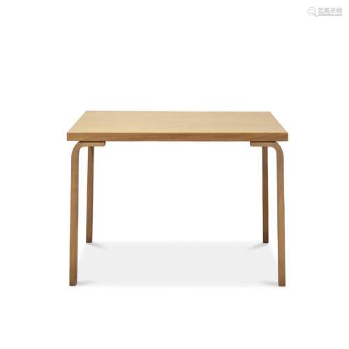 Tavolo serie 'L-Legs' per Artek - 'L-Legs' table for Artek