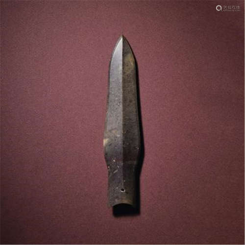 A JADE SPEARHEADWESTERN HAN DYNASTY (206 BC-AD 8)