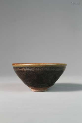A Chinese 10th-century tea cup