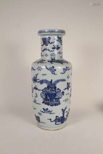 A Chinese 18th-19th century blue-and-white Bogu mallet vase