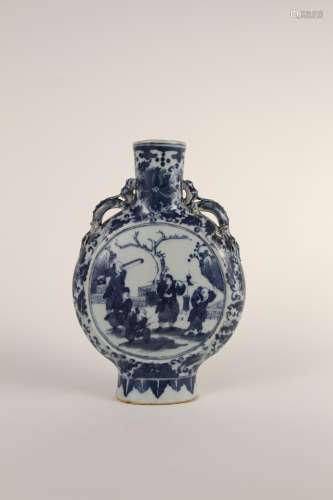 A flat vase of a 19th-century Chinese blue-and-white figure
