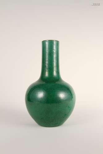 A Chinese 19th-century green-glazed celestial globe vase