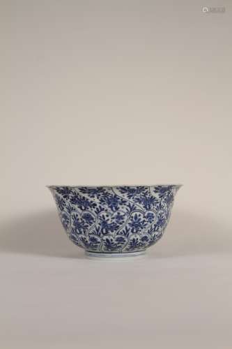 A Chinese 18th-century blue-and-white flower Clark porcelain...