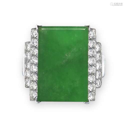 NO RESERVE - JADEITE AND DIAMOND RING2000s