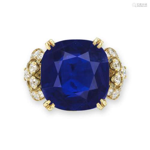 IMPORTANT TIFFANY & CO. SAPPHIRE AND DIAMOND RING