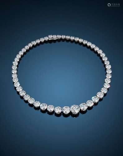 EXQUISITE DIAMOND RIVIÈRE NECKLACE