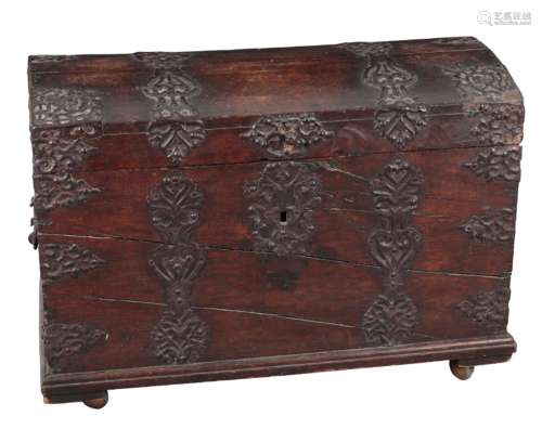 A 17TH CENTURY SPANISH STYLE OAK DOME-TOPPED CHEST
