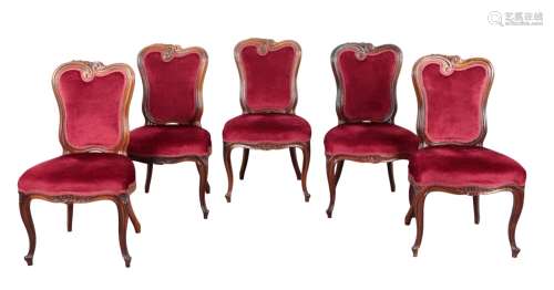 A SET OF FIVE VICTORIAN ROSEWOOD DINING CHAIRS
