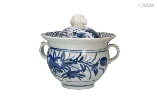 A blue and white porcelain chamber pot