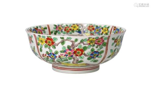 A polychrome porcelain bowl