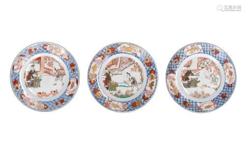 A set of three Imari porcelain dishes