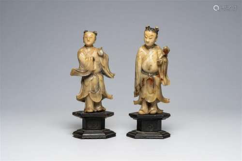 A pair of Chinese Shoushan soapstone 'Immortals' figures, Ka...
