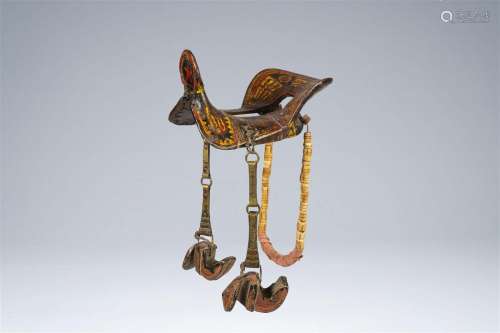 A Chinese painted saddle with stirrups, 18th/19th C.