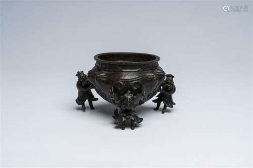 A Chinese lacquered bronze 'foreigners' censer, Ming