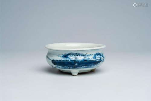 A Chinese blue and white tripod censer with floral design, Q...