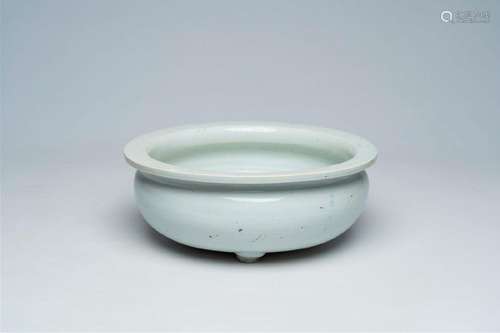 A Chinese monochrome white tripod censer, 19th C.