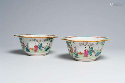 A pair of octagonal Chinese famille rose klapmuts bowls with...