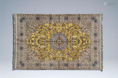 A Sino-Hereke rug with floral design, silk and gold thread, ...