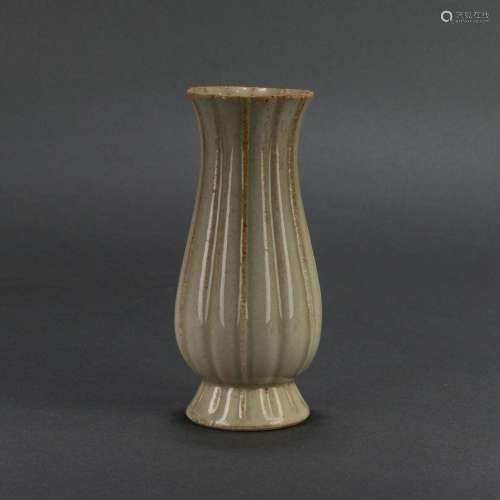 Chinese qingbai glazed vase