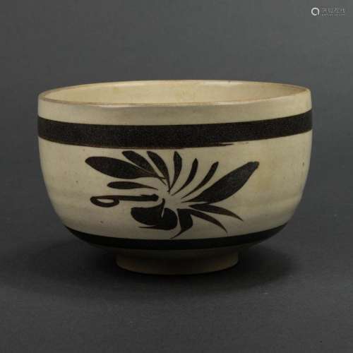 Chinese Cizhou ware floral bowl