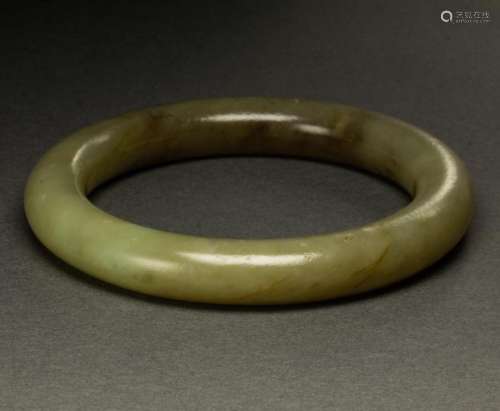 Chinese celadon jade bangle