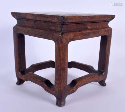 A SMALL 19TH CENTURY CHINESE MARBLE INSET HARDWOOD STAND Qin...