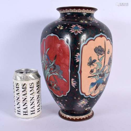 A LARGE LATE 19TH CENTURY JAPANESE MEIJI PERIOD CLOISONNE EN...