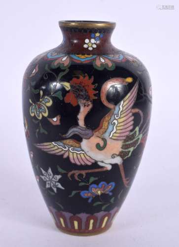 AN EARLY 20TH CENTURY JAPANESE MEIJI PERIOD CLOISONNE ENAMEL...