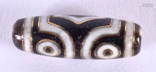 A CHINESE GOLD INLAID AGATE ZHU BEAD. 3 cm wide.