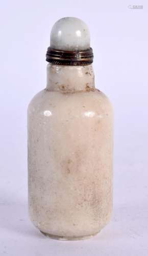 A CHINESE CARVED HARDSTONE SNUFF BOTTLE 20th Century. 8.25 c...