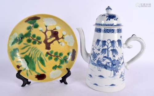 A RARE 18TH CENTURY CHINESE EXPORT BLUE AND WHITE LIGHTHOUSE...