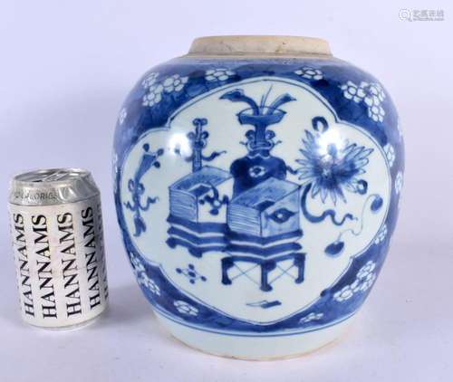 AN EARLY 18TH CENTURY CHINESE BLUE AND WHITE PORCELAIN GINGE...