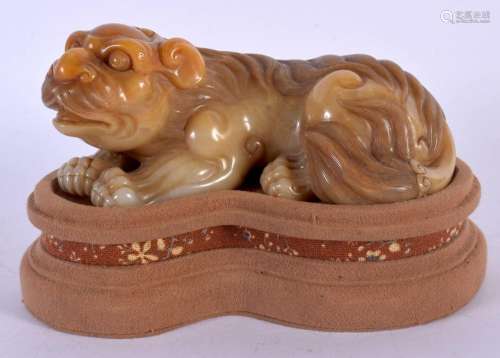 A FINE LARGE EARLY 20TH CENTURY CHINESE CARVED SOAPSTONE BEA...