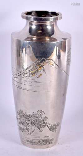 AN EARLY 20TH CENTURY JAPANESE MEIJI PERIOD SILVER VASE engr...