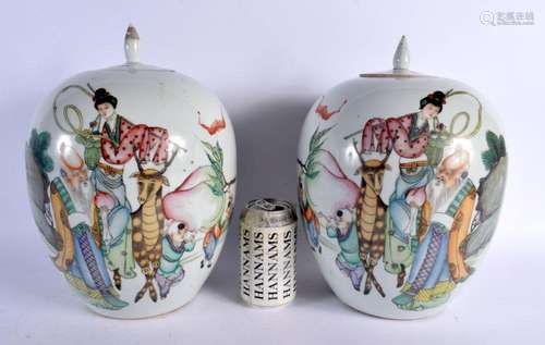 A LARGE PAIR OF EARLY 20TH CENTURY CHINESE FAMILLE ROSE VASE...