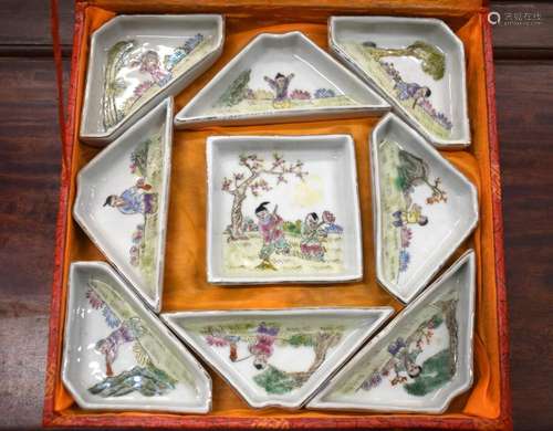 A CHINESE PORCELAIN HORDEVRES SET. 27 cm square.