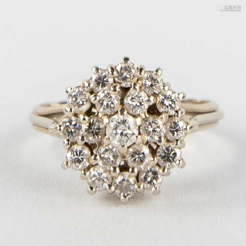A ring mounted with 19 brilliants, 18 karat white gold. 3,97...