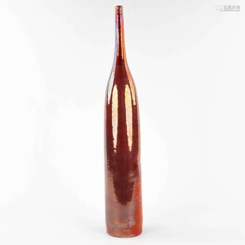 Rogier VANDEWEGHE (1923-2020) Vase for Amphora. Red luster g...
