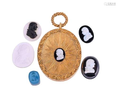 NELSON INTEREST: A GILT METAL PENDANT WITH TASSIE CAMEO OF N...