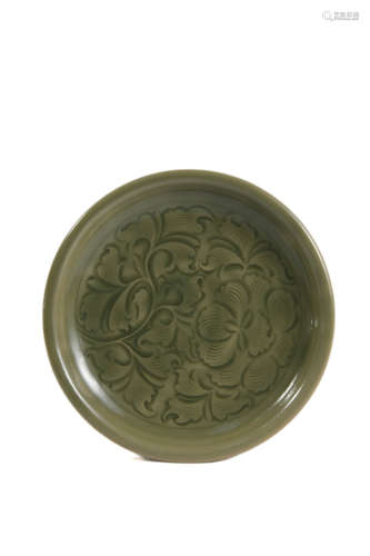 Yaozhou Kiln Incised Flower Plate