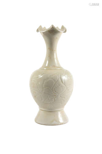 Ding Kiln Vase