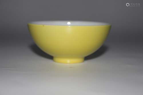 柠檬黄釉茶圆