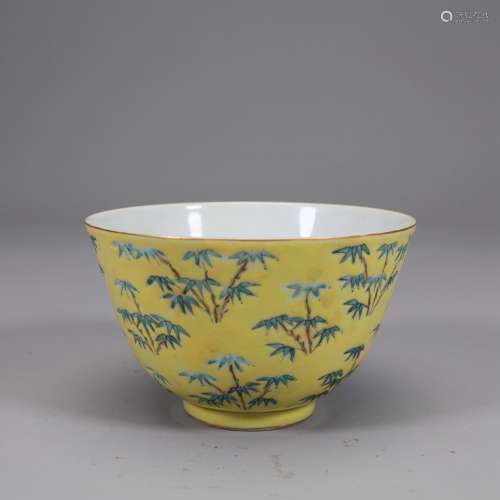 黃釉竹紋杯