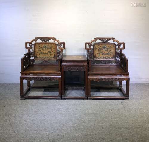 旧藏大叶黄花梨雕填椅子