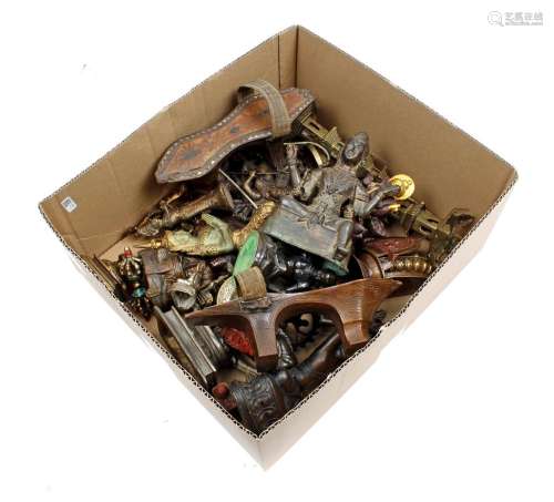 Box of various asian figurines