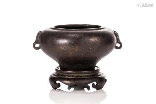 CHINESE BRONZE CENSER WITH FITTED STAND