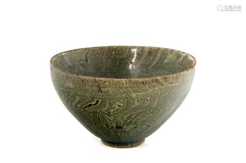 A CHINESE MARBLE GLAZED GREEN POTTERY BOWL