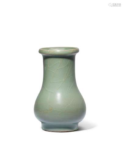 A LONGQUAN CELADON PEAR-SHAPED VASE Southern Song Dynasty (2...